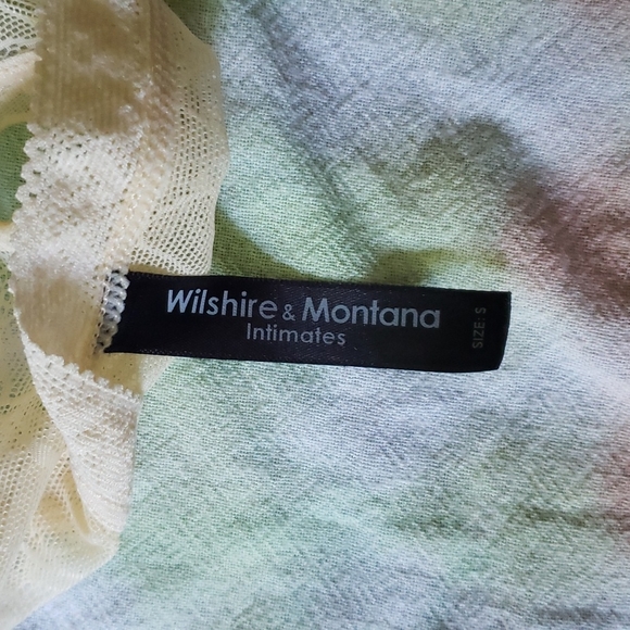 NWT thong - Picture 3 of 4